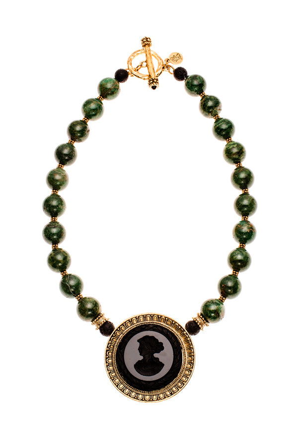 Lisa Eisner Wyoming Black Jade Moby Necklace – Broken English Jewelry